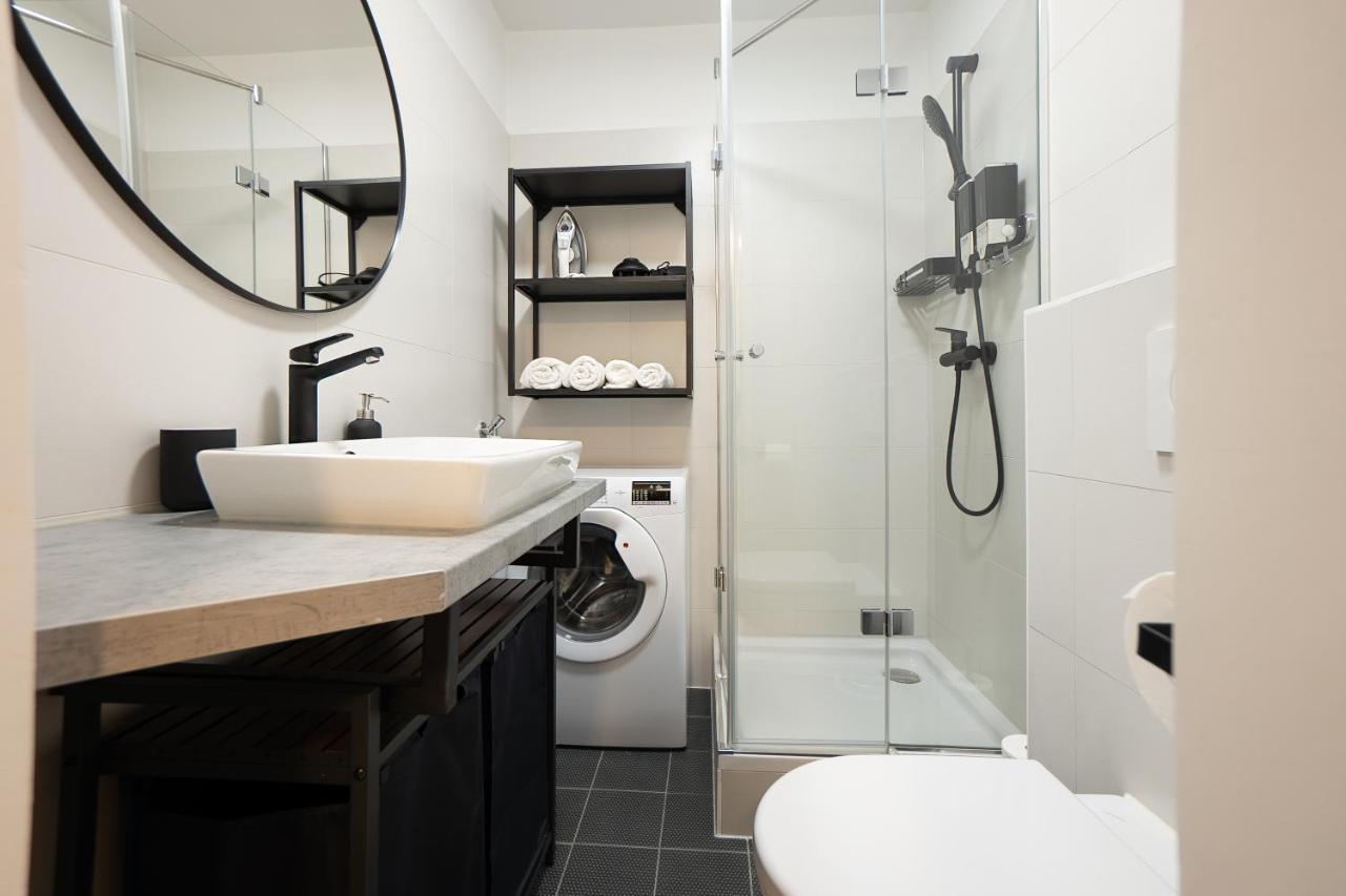 Bright Stylish Apartment In A Top Location Вена Экстерьер фото
